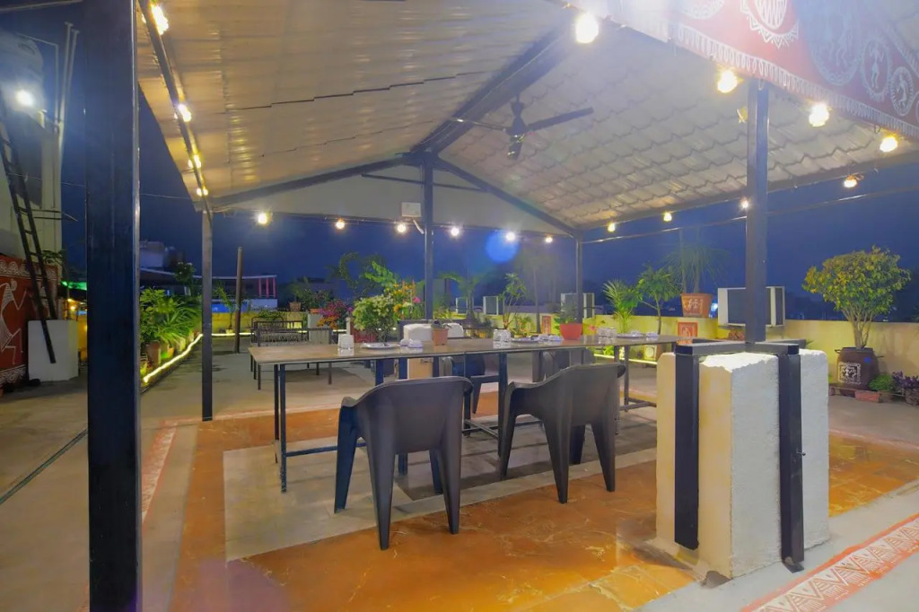 FabHotel Imperial Regency