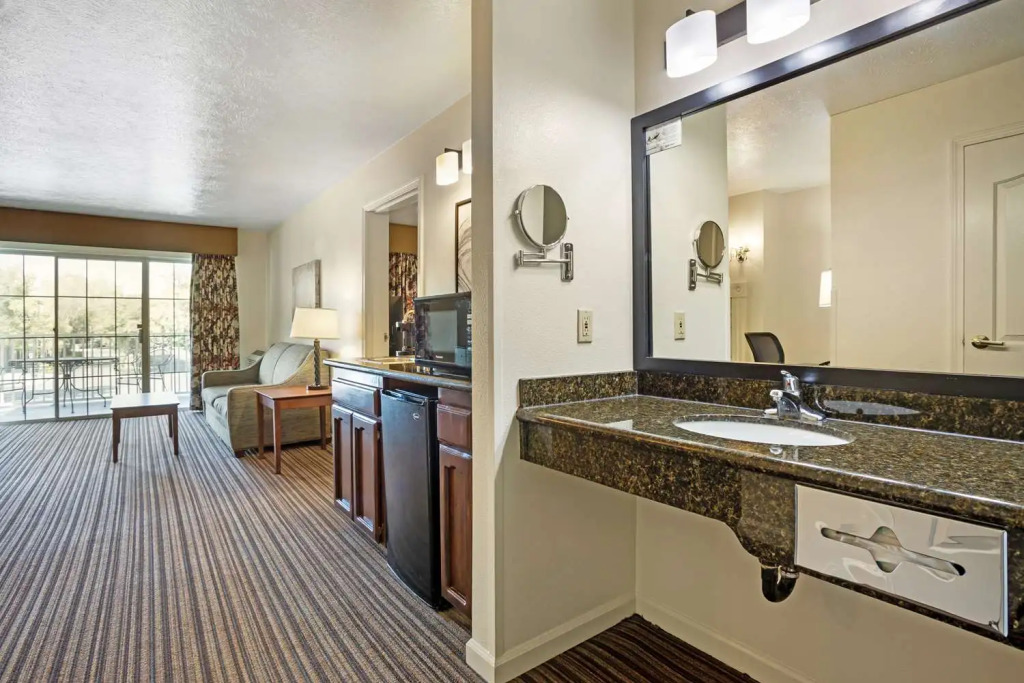 Best Western Clovis Cole