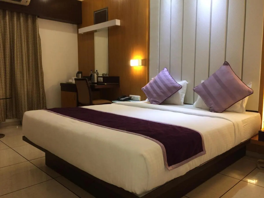 Hotel Royal Shelter