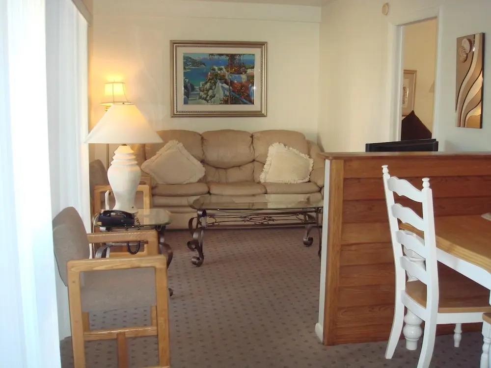 Beach Shell Inn