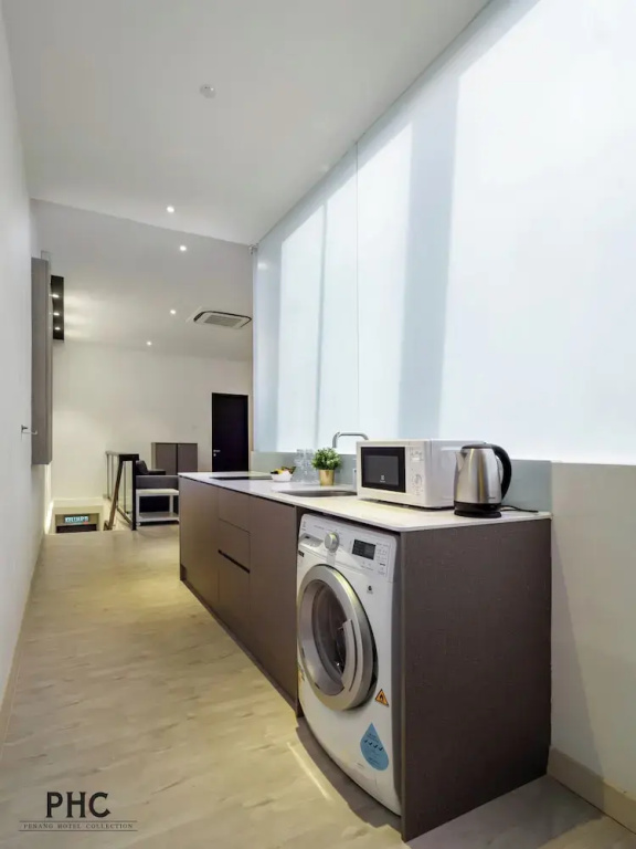 Hutton Suite Hotel Managed by The Ascott Limited