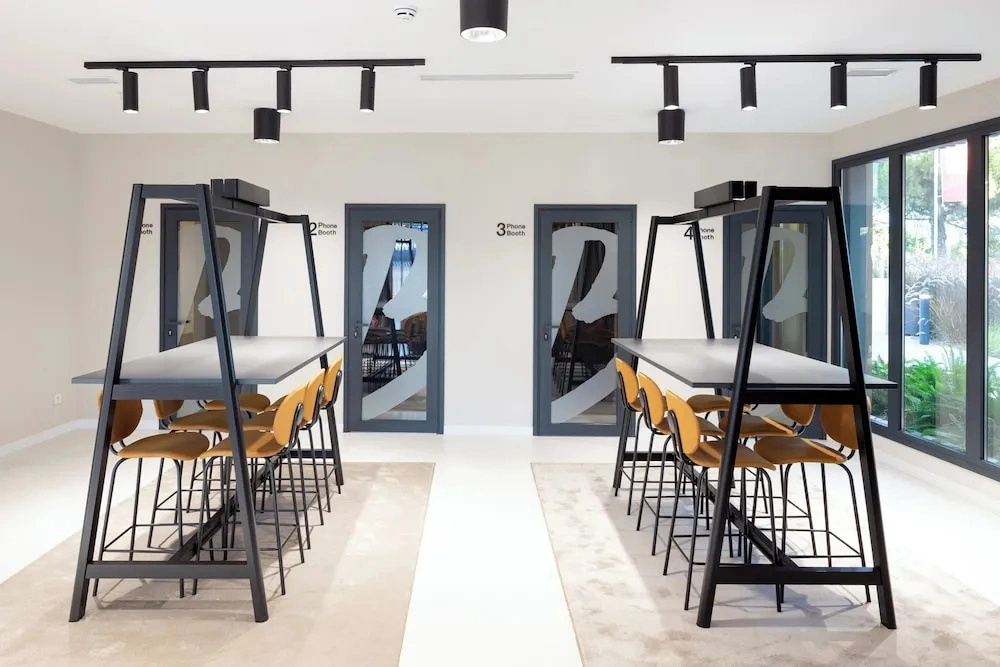 The Residential Club Blink