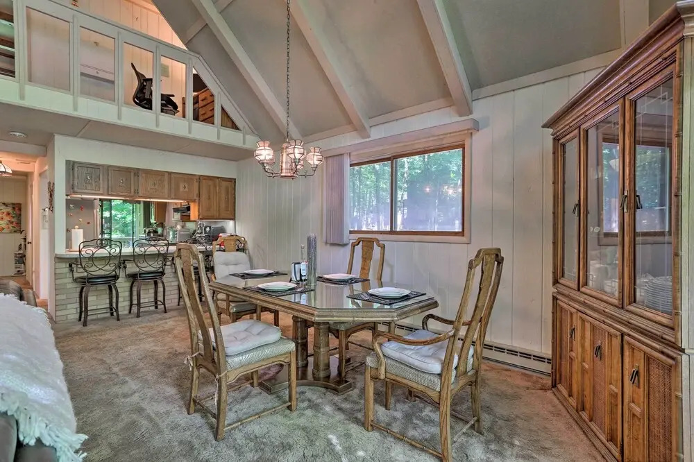 Dog-friendly Lake Ariel Resort Home w/ Deck!