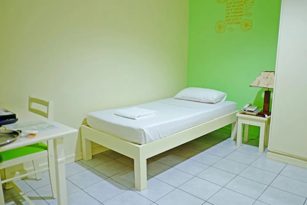 West Gorordo Hotel