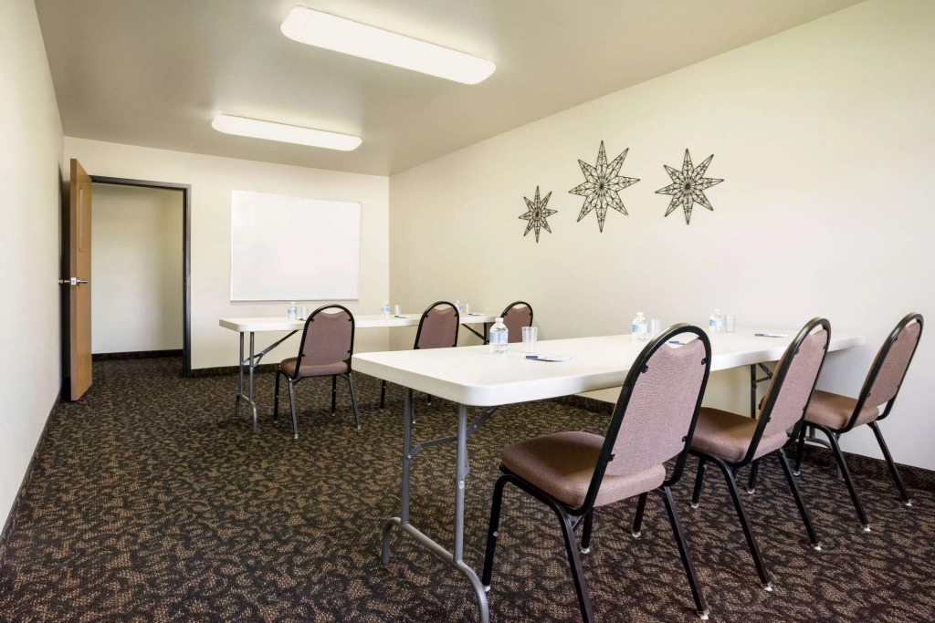 Travelodge by Wyndham Bill WY Thunder Basin Ntl Grassland