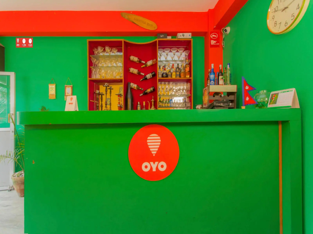 OYO 240 Hotel Aagan