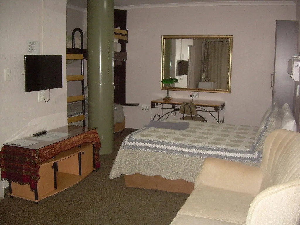 Matoppi Guest House
