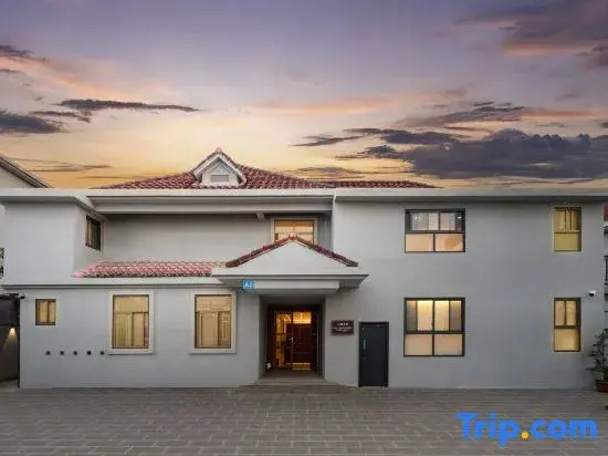 Six Jing Years | Balmy·Green Mountain View Private Vacation Stay