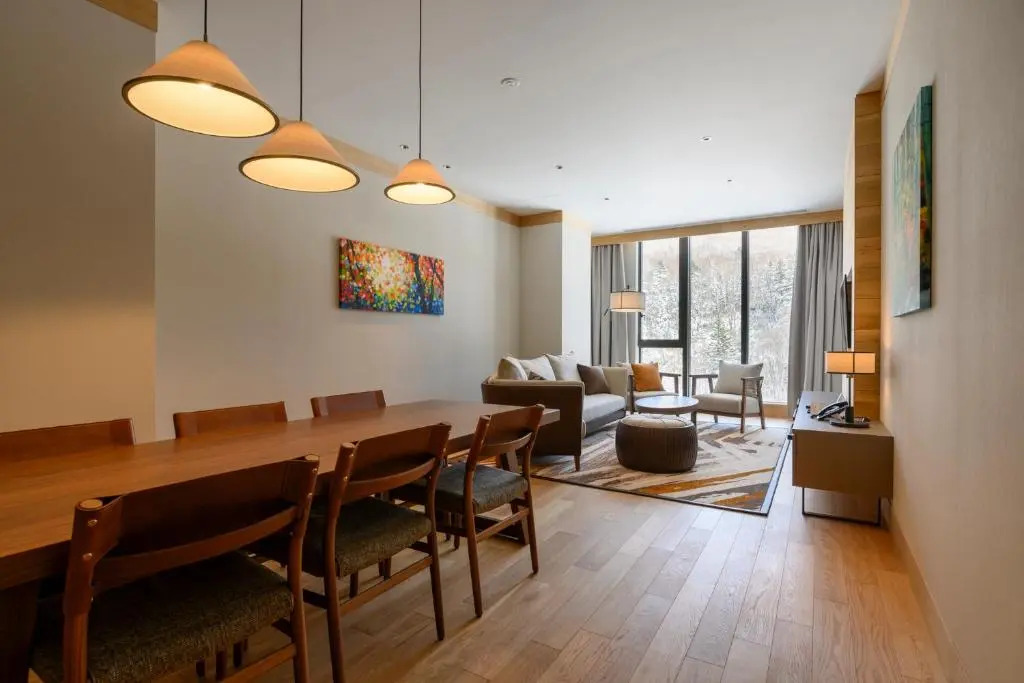 Yu Kiroro, Ski-in Ski-out Luxury Residences