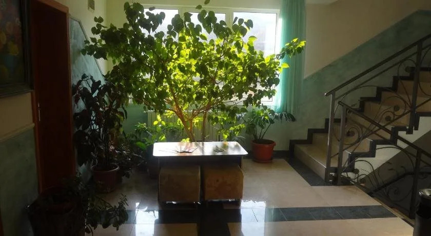 Paradise Hotel