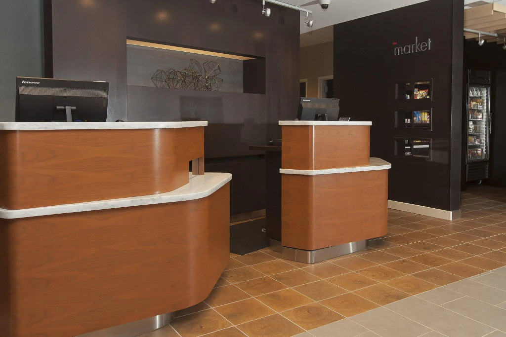 Courtyard by Marriott Houston City Place
