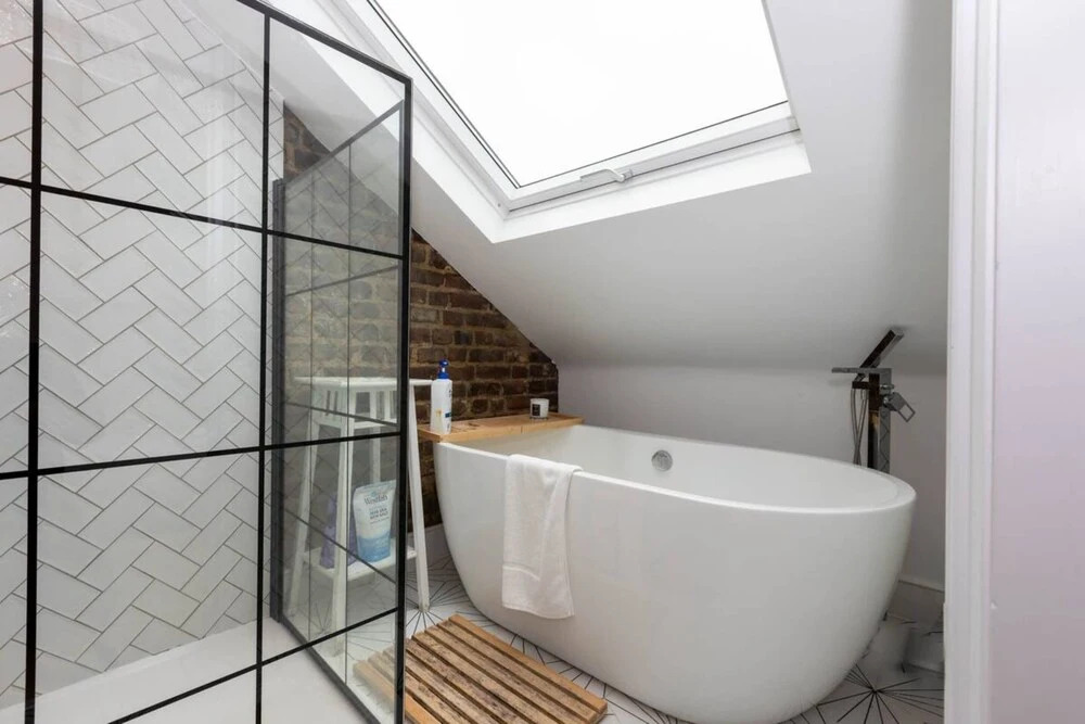 Bright 2 Bedroom Flat in Lower Clapton