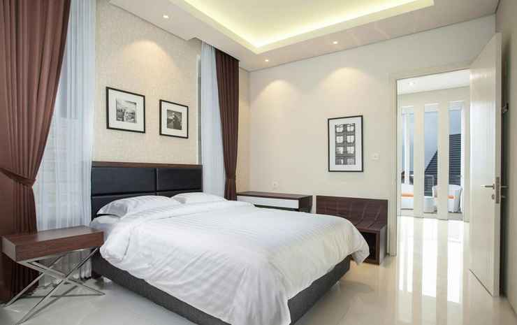 Azcarya Villa