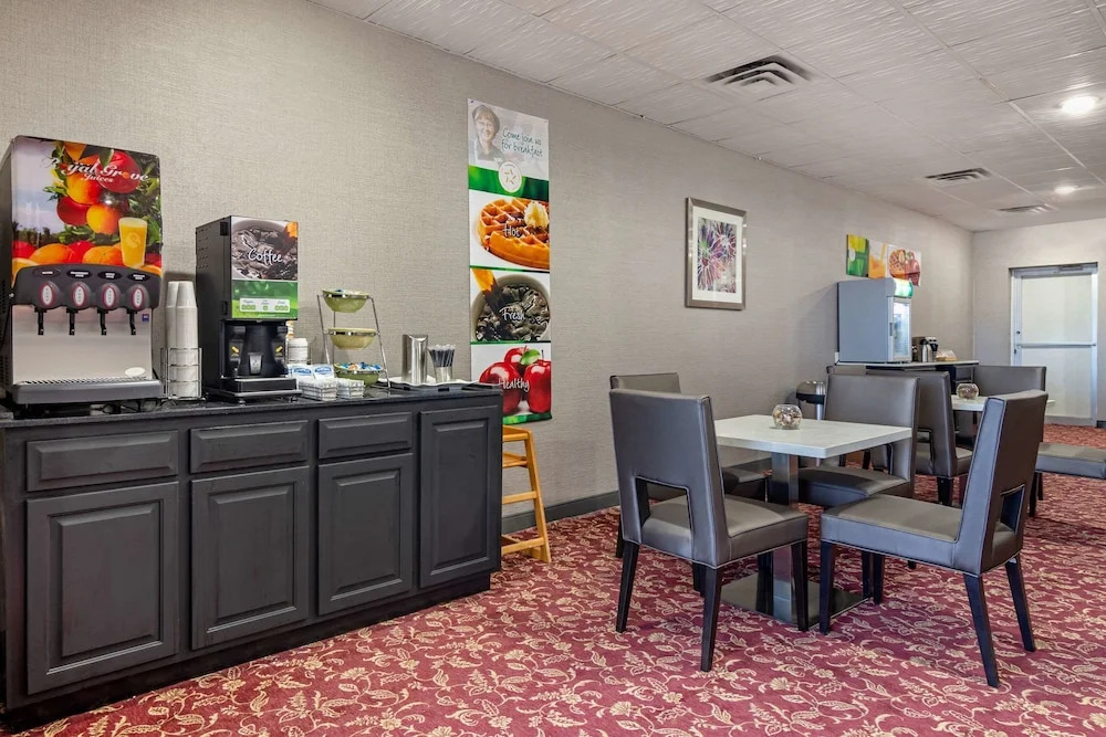 Sky Suites Cartersville