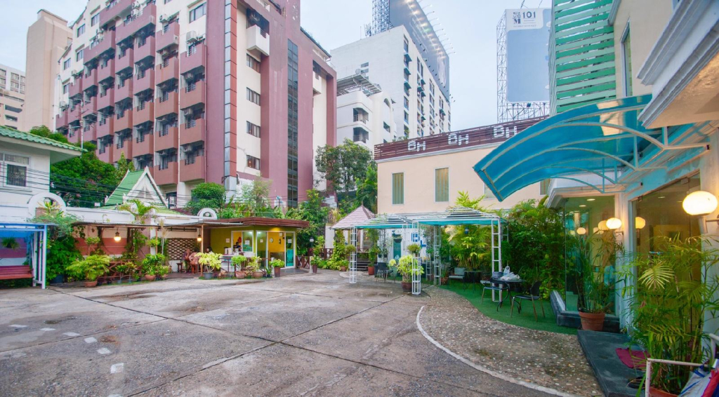 BH Business Hotel
