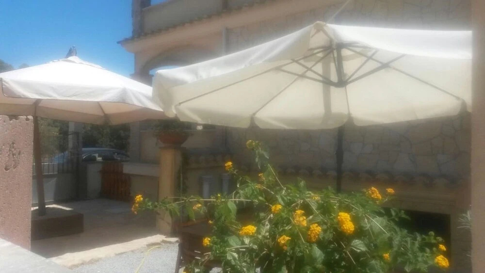 House With 5 Bedrooms in Olia Speciosa, With Furnished Terrace and Wif