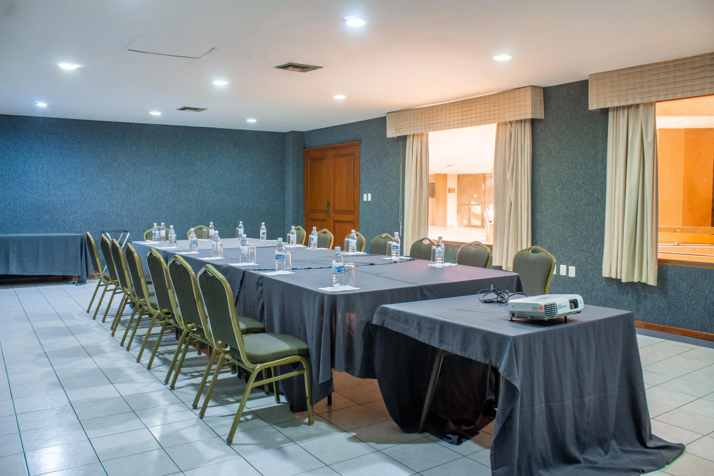 Best Western PLUS Plaza Florida & Tower