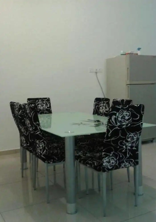 Elessandra 3 Storey 5 Rooms