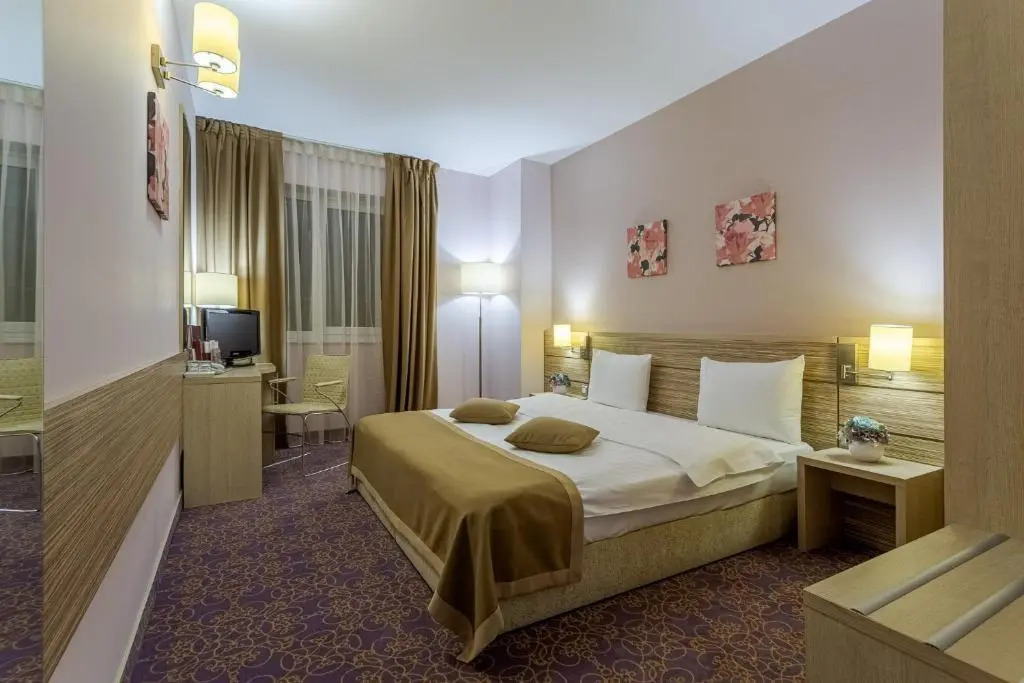 RIN Grand Hotel