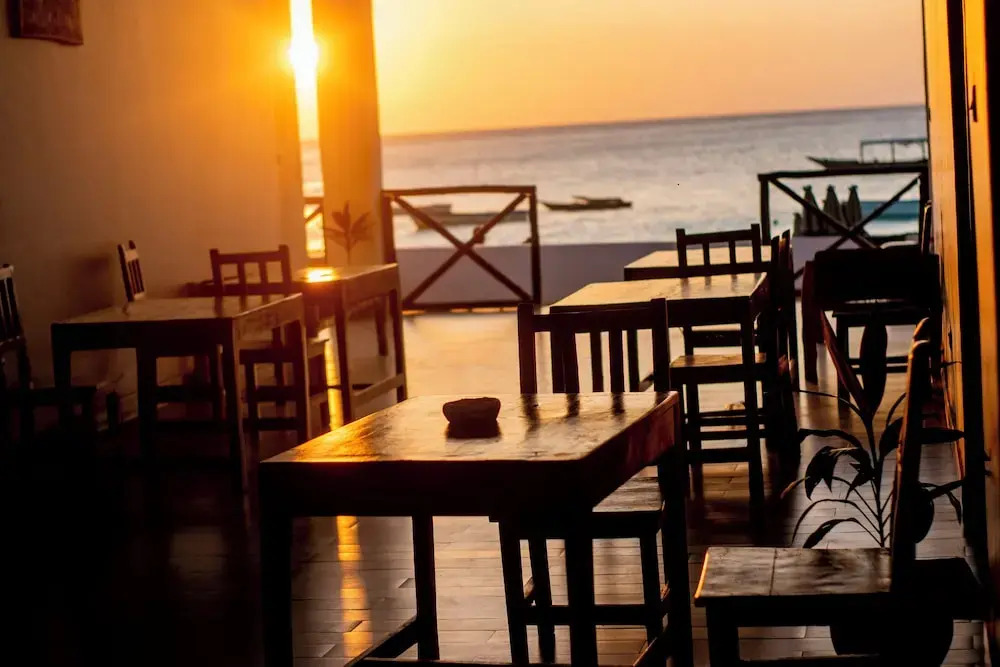 Amazing Beach Hotel Zanzibar