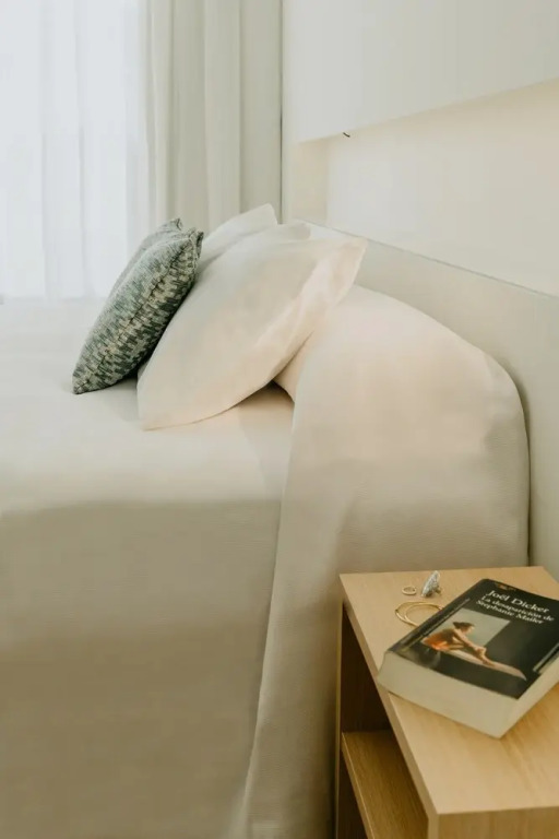 Instants Boutique Hotel