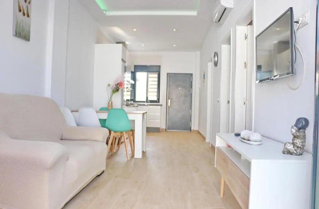 Casa con piscina de agua salada II