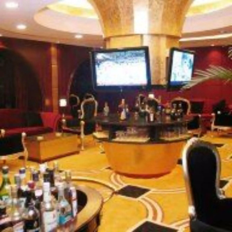 Qingdao Oceanwide Elite Hotel