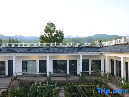 Nalati Primitive Senling Resort B&B