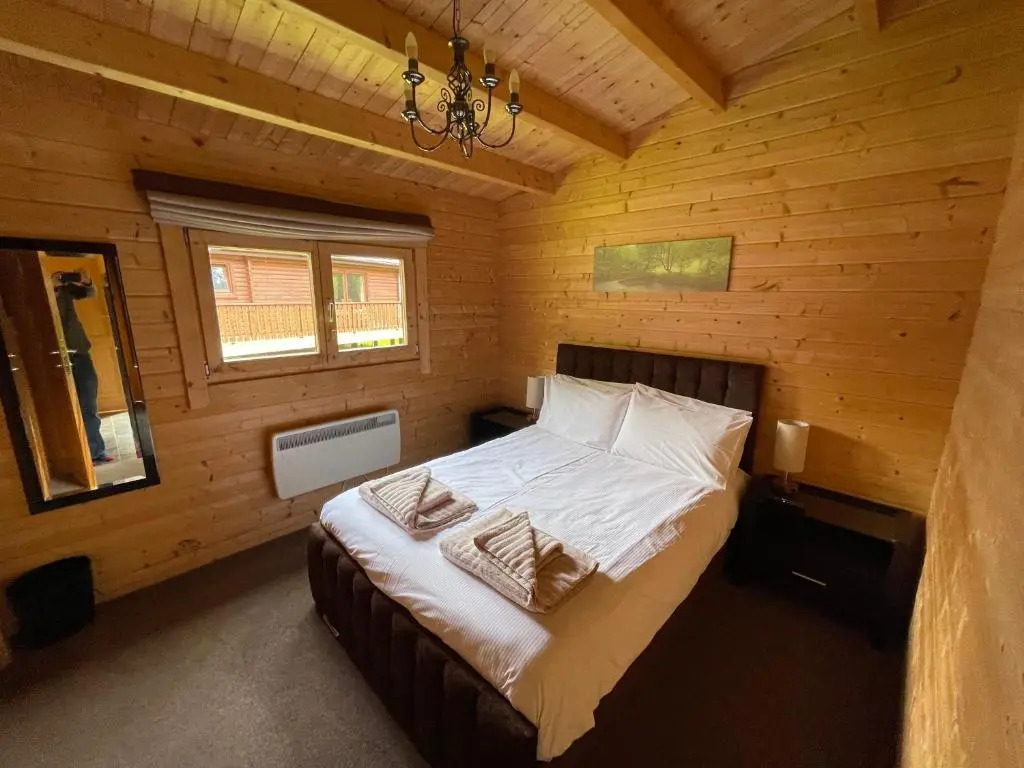 iLodge 73