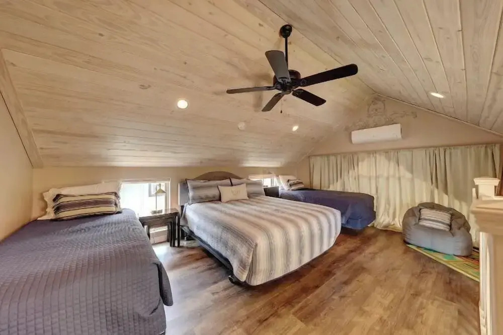 Treetop River Cabins on the Guadalupe River
