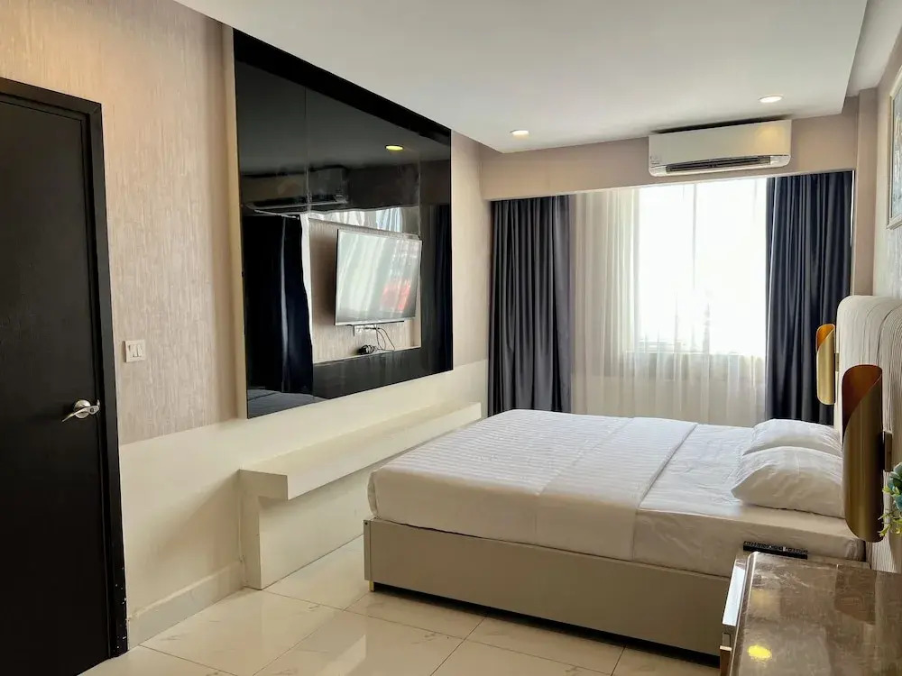 Apartment 1Br Free Pool Gym Steam&Sauna