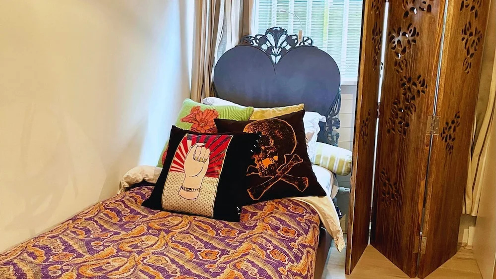 Lovely 3-bed Apartment & Garden & dog Friendly