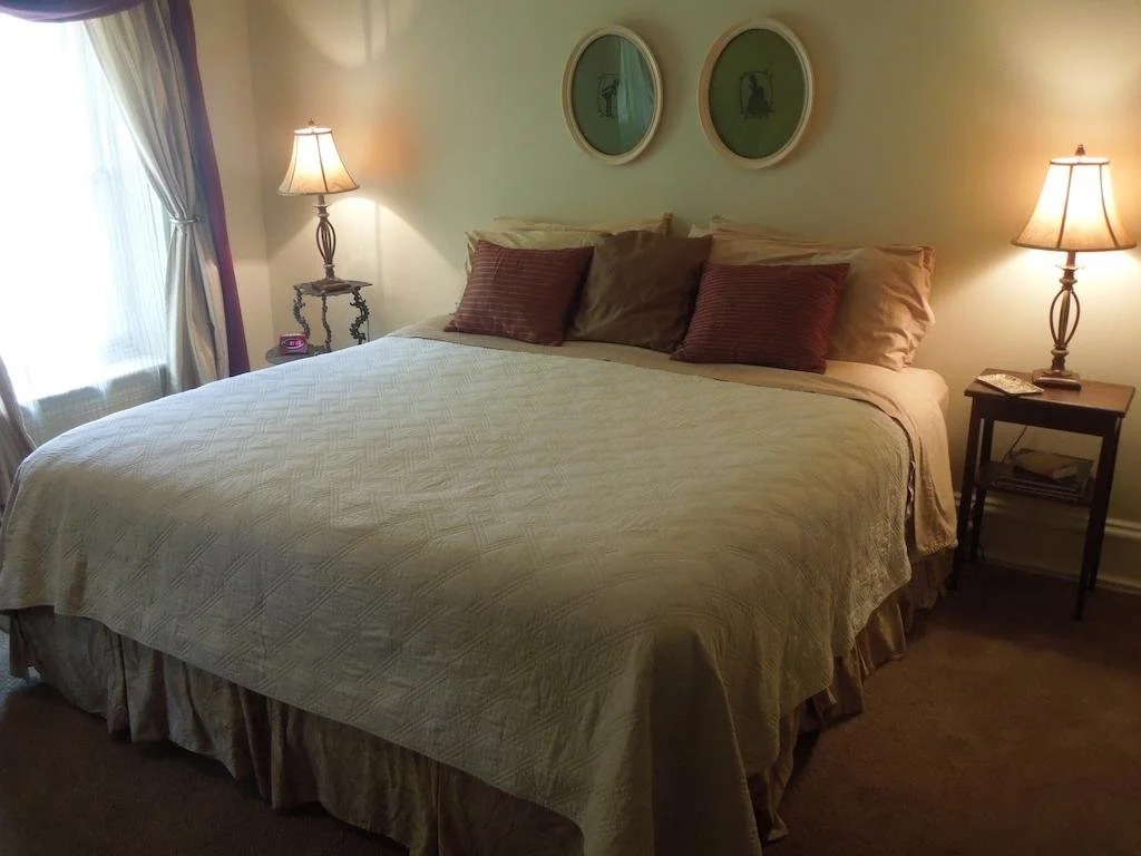 Suites on Broadway