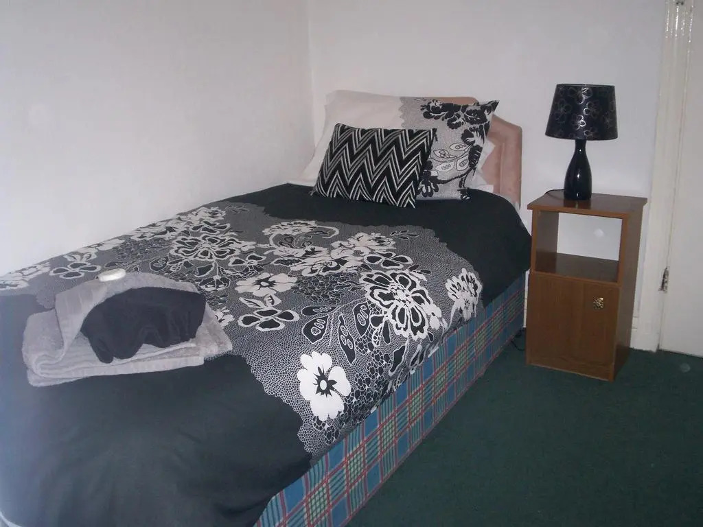 The Oakland Guest House