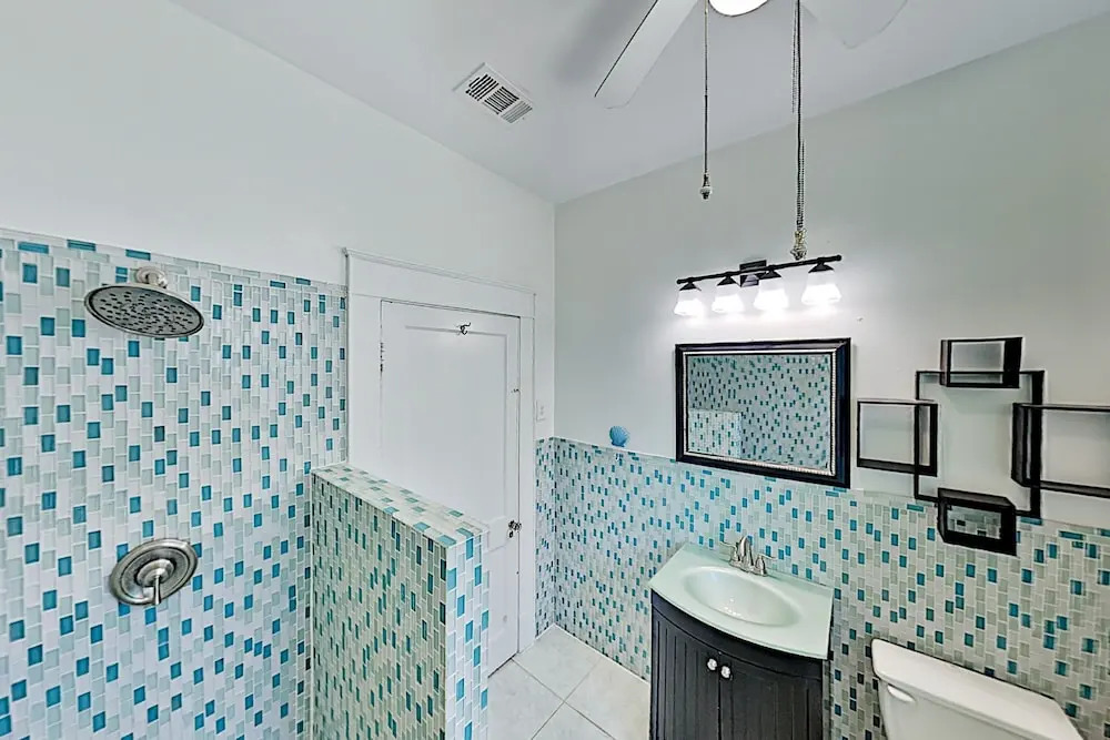 251535th 2 Bedroom Home