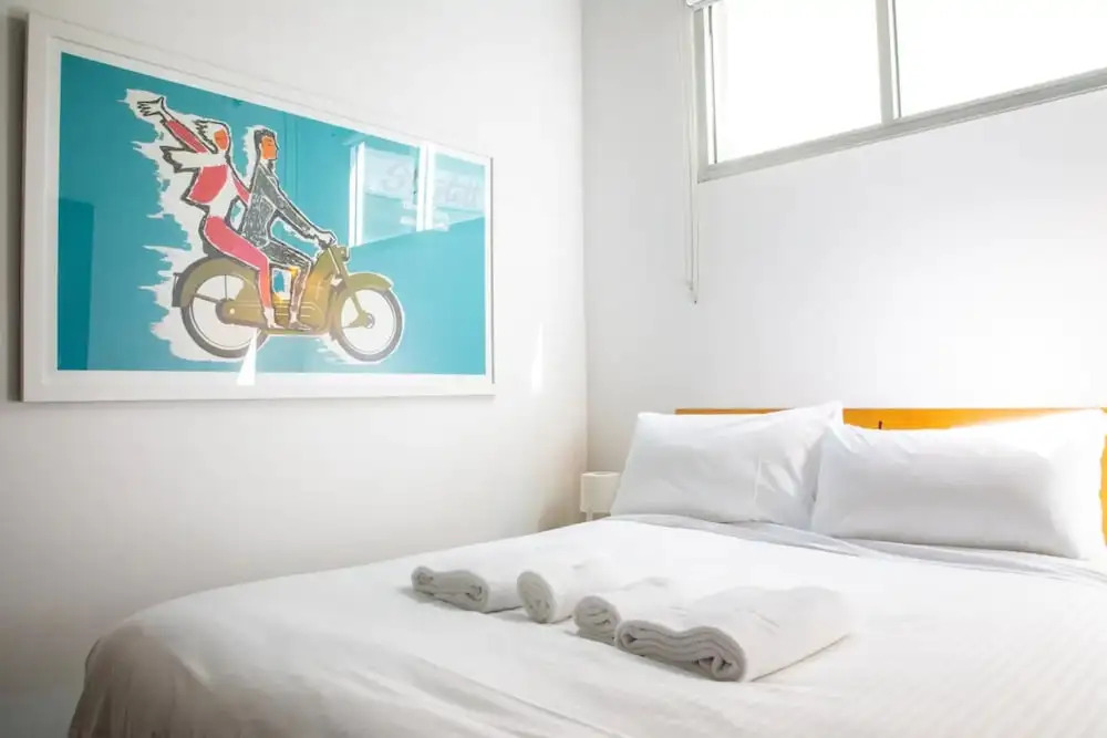 Stylish Warehouse Convert 2 Bedroom Apartment