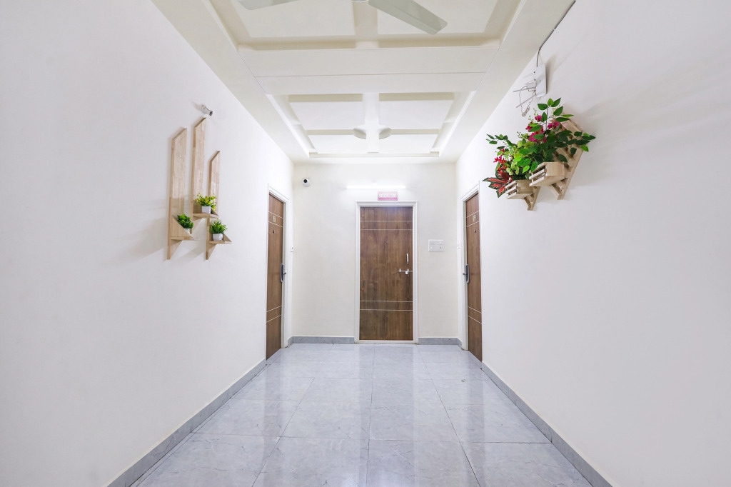 FabHotel Golden Hitech - Nr Hitech City