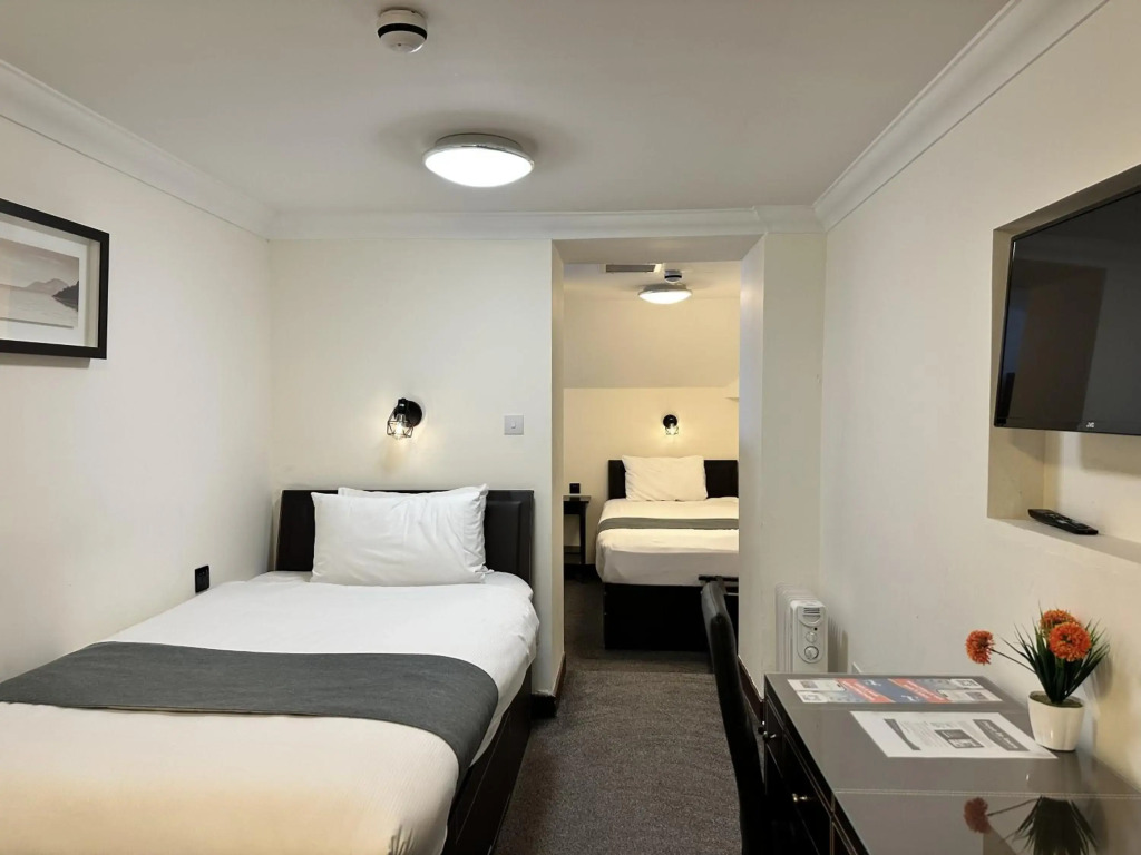 The Royale Chulan Hyde Park Hotel