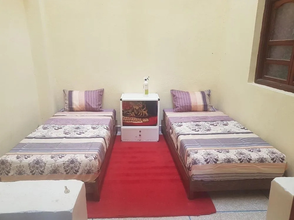 Emallayan - Hostel