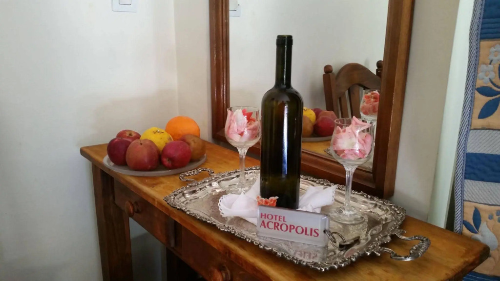 Acropolis Hotel