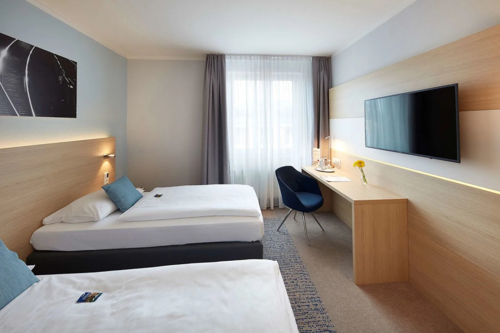 Отель Four Points Flex by Sheraton Goettingen