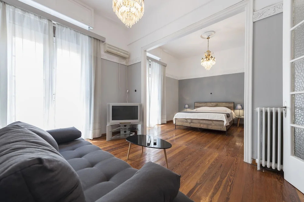 Sweet home in Koukaki
