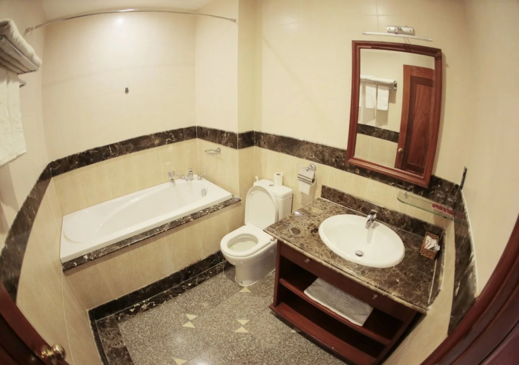 Lucky Hotel - Phu My Hung