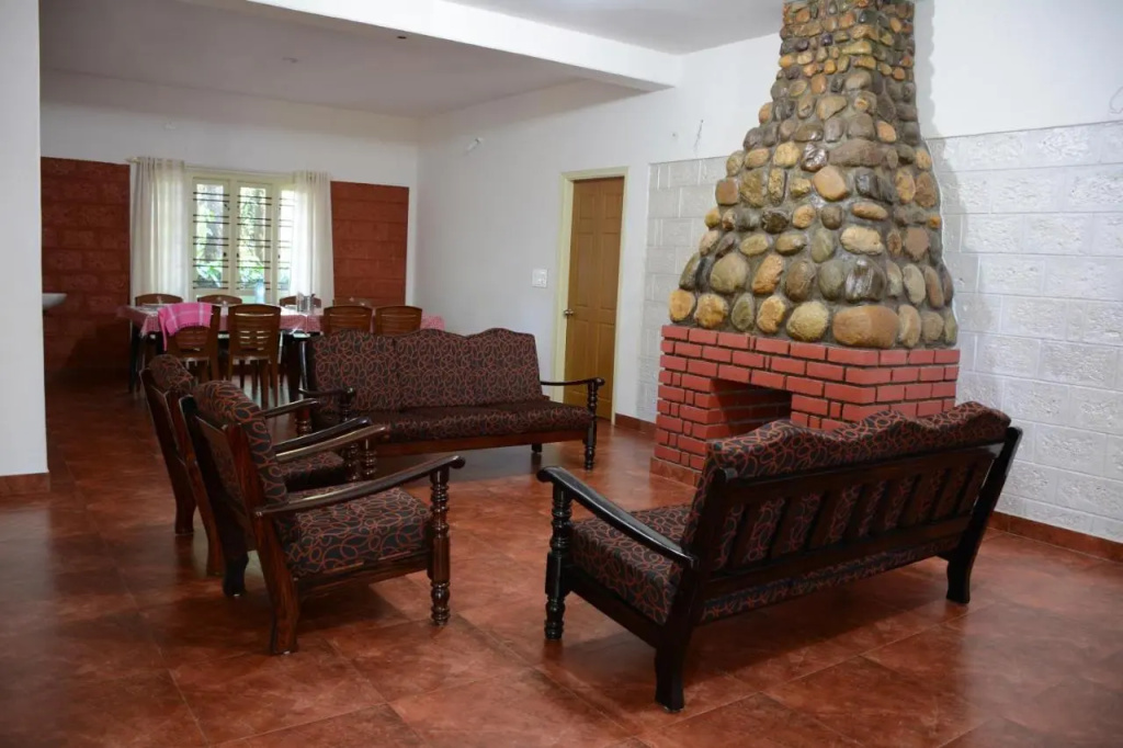 Heights Farm Stay - Nature Stay Near Madikeri