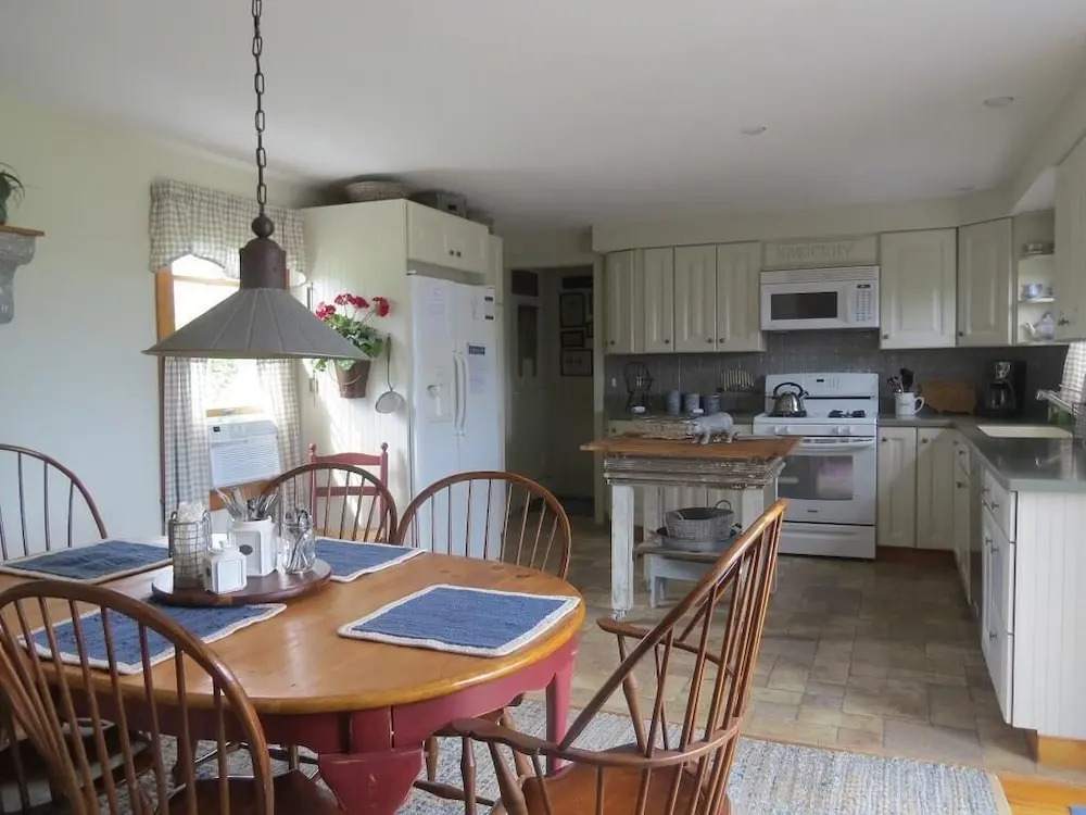 39 The Cornfield - Three Bedroom House