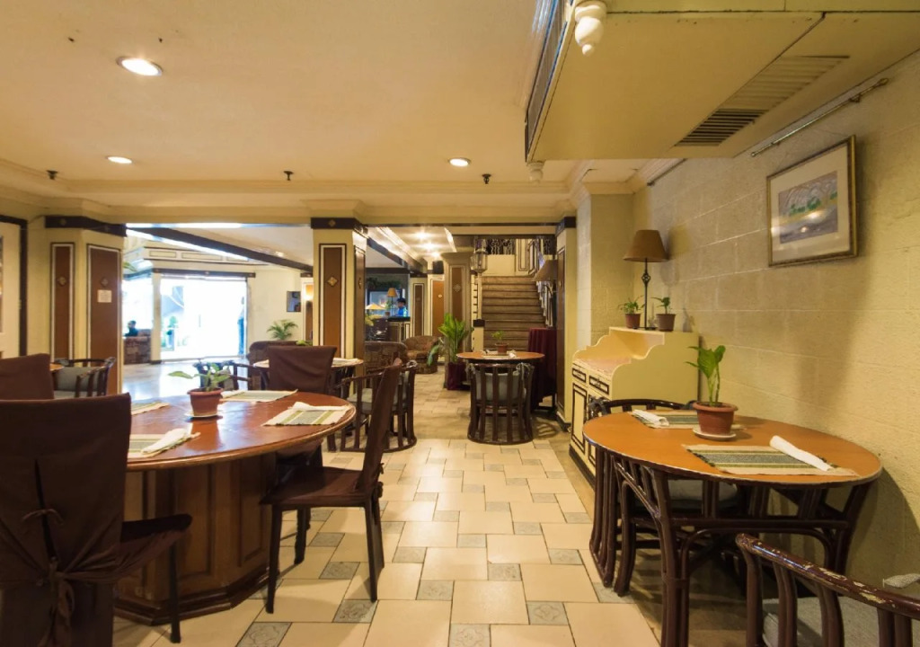 Manila Manor Hotel