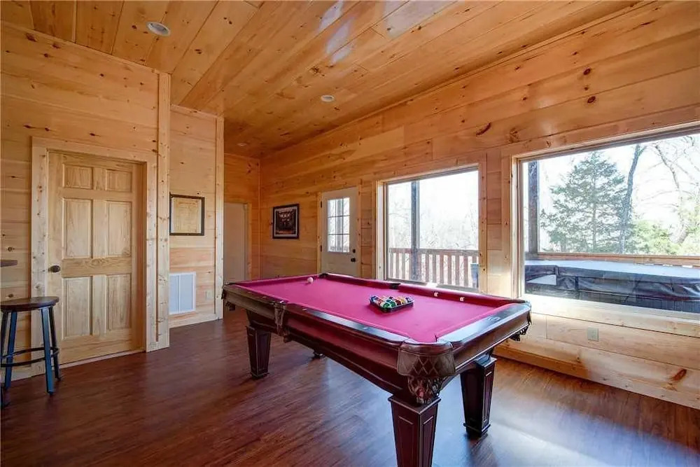 Majestic Waters 2 Bedroom Home with Private Pool