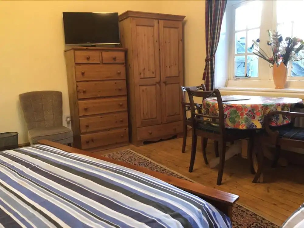Self Catering Guest Rooms Duns