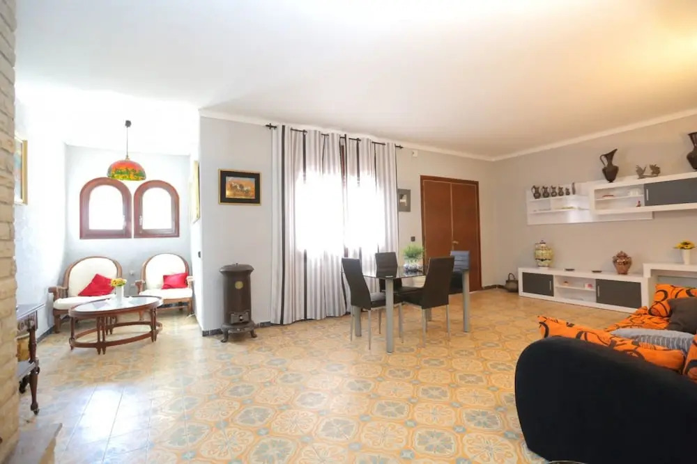 Villa Tranquila Para 8 Personas en Cambrils