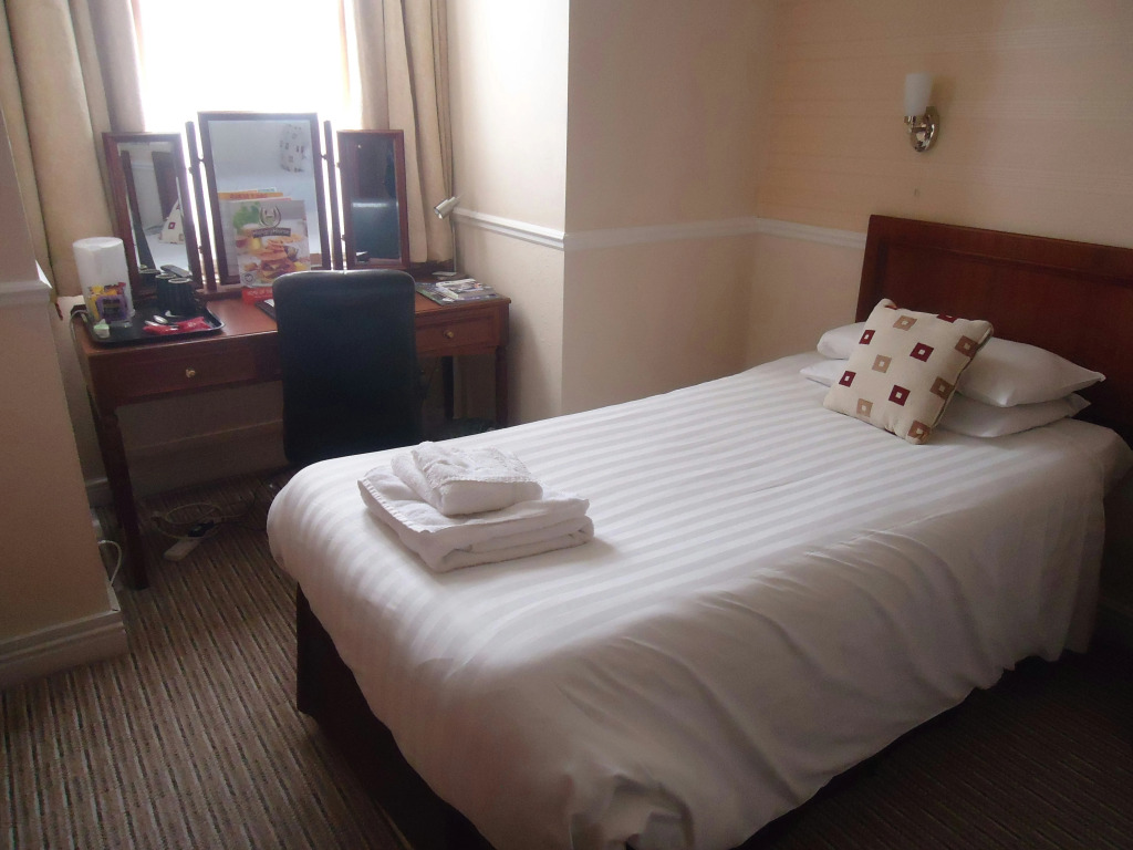 Highfield Hotel By Greene King Inn